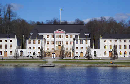 Karlbergs slott Karlbergs slott