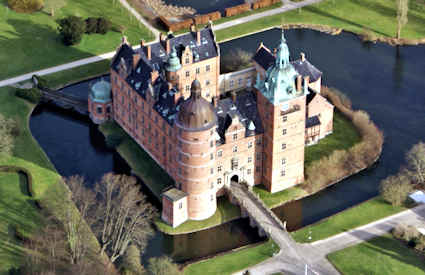 Vall slott, Danmark