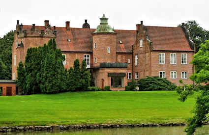 Råbelöv slott, Skåne Råbelöv slott, Skåne