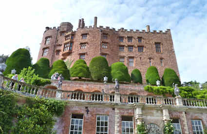 Powis slott, Wales