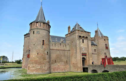 Muiderslot, Nederlnderna