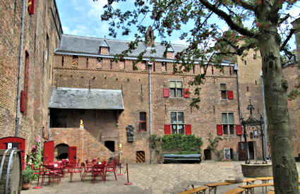 Muiderslot, Nederlnderna